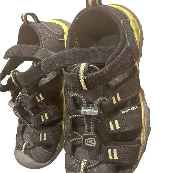 Keen Newport H2 Closed Toe Water Sandals Washable Adjustable Strap Boys Size 11 - Picture 5 of 16